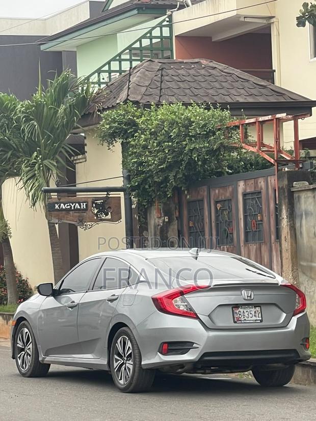 Honda Civic EX 4dr Sedan (2.0L 4cyl) 2017 Silver