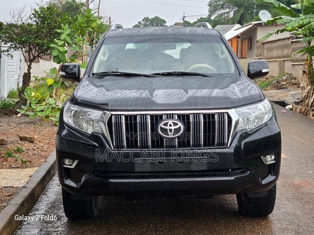 Toyota Land Cruiser 3.5 Petrol 4WD 2022 Black