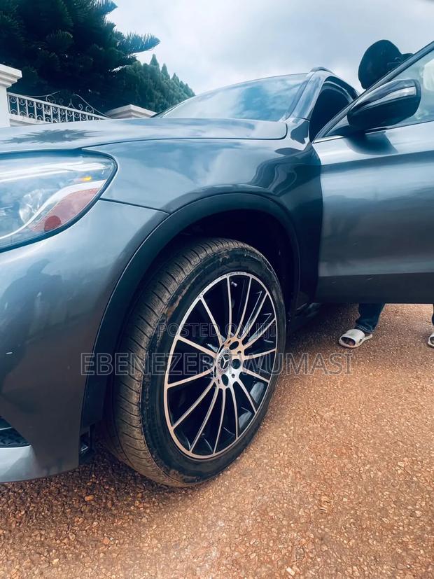 Mercedes-Benz GLC-Class 2019 Gray