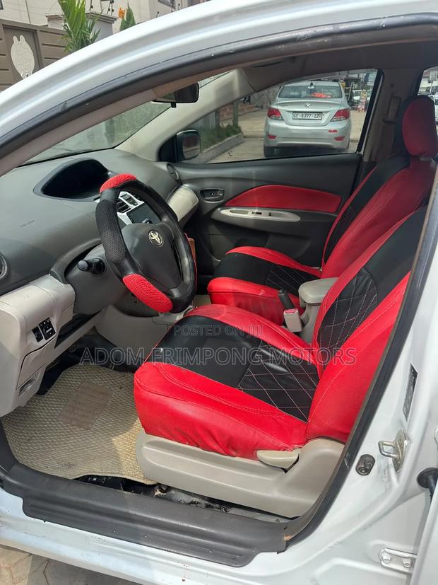 Toyota Belta 2010 White