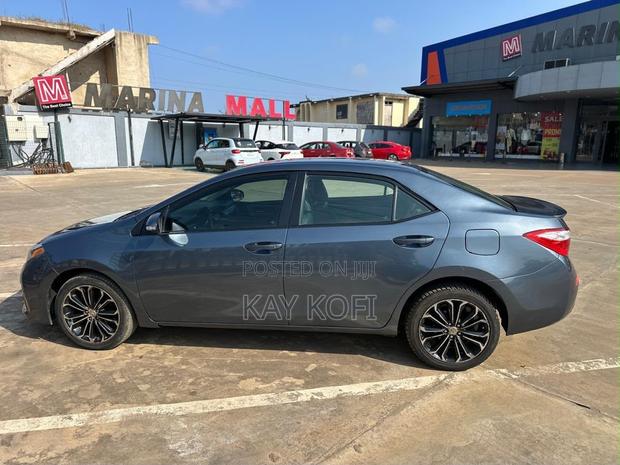 Toyota Corolla S 4dr Sedan (1.8L 4cyl CVT) 2016 Blue