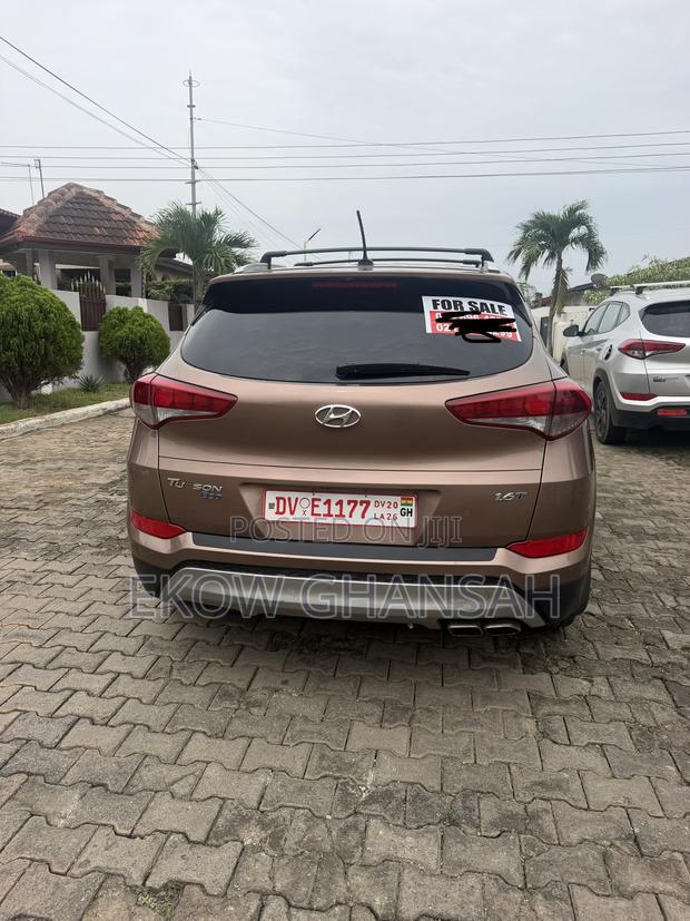 Hyundai Tucson 2017 Brown