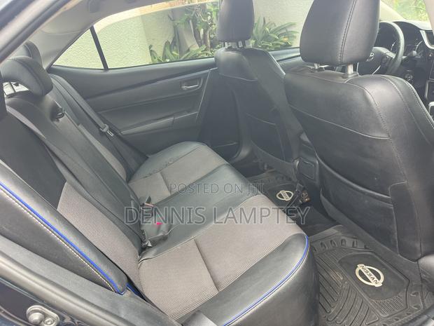 Toyota Corolla 2018 Black