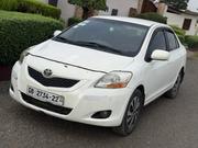 Toyota Yaris Base Sedan 4dr 2010 White for sale
