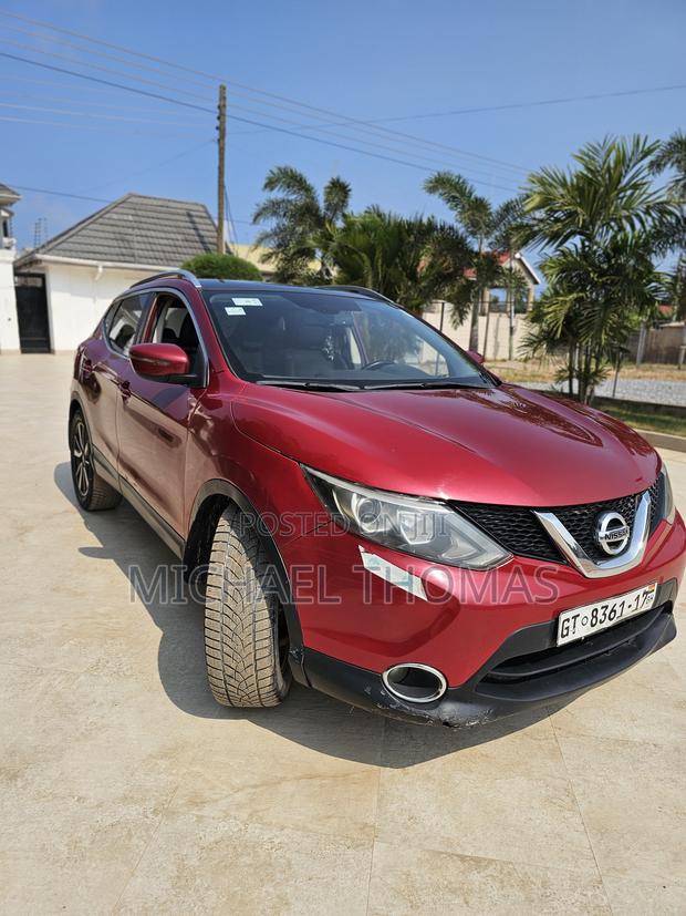 Nissan Qashqai 2016 Red