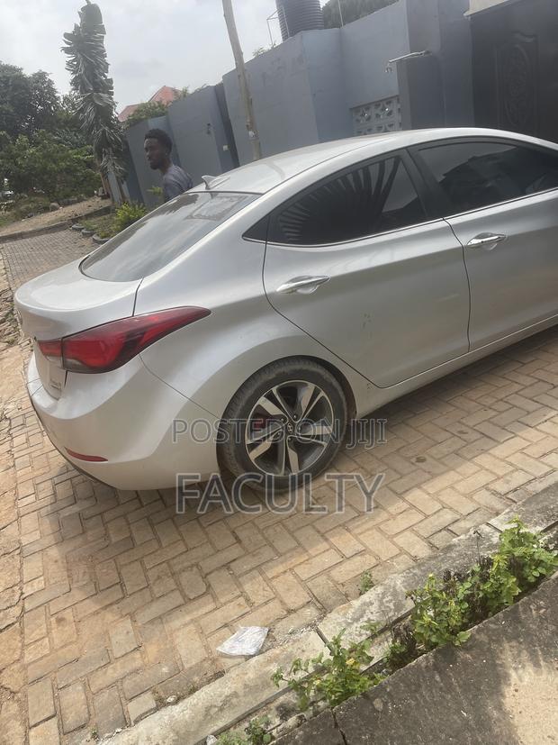 Hyundai Elantra Limited 4dr Sedan (1.8L 4cyl 6A) 2014 Silver