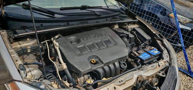 Toyota Corolla 2015 Silver