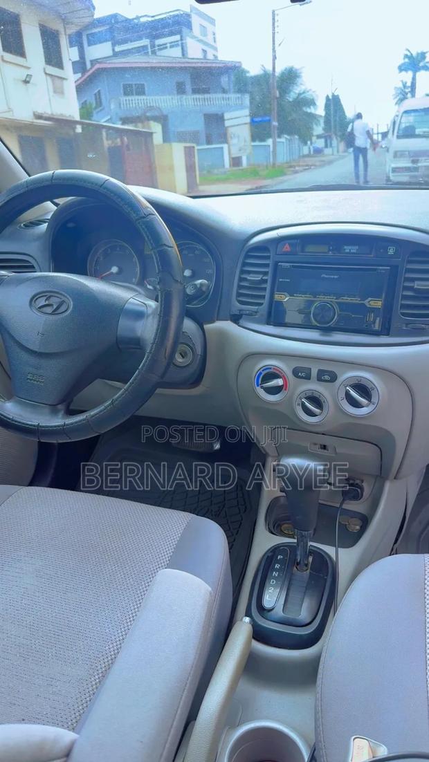 Hyundai Accent GLS Automatic 2010 Blue