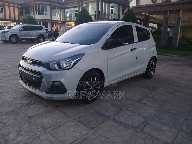 Chevrolet Spark 2016 Beige