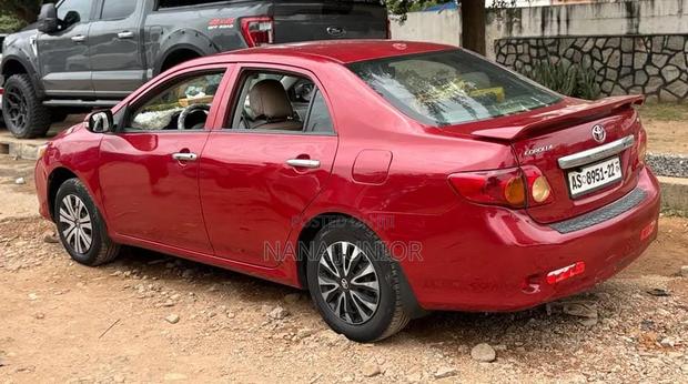 Toyota Corolla 2011 Red