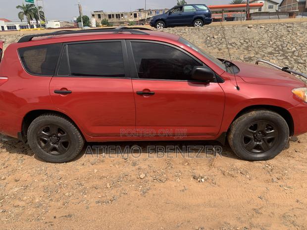 Toyota RAV4 2.0 4x4 2007 Red