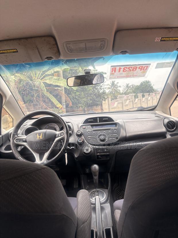 Honda Fit Automatic 2012 White
