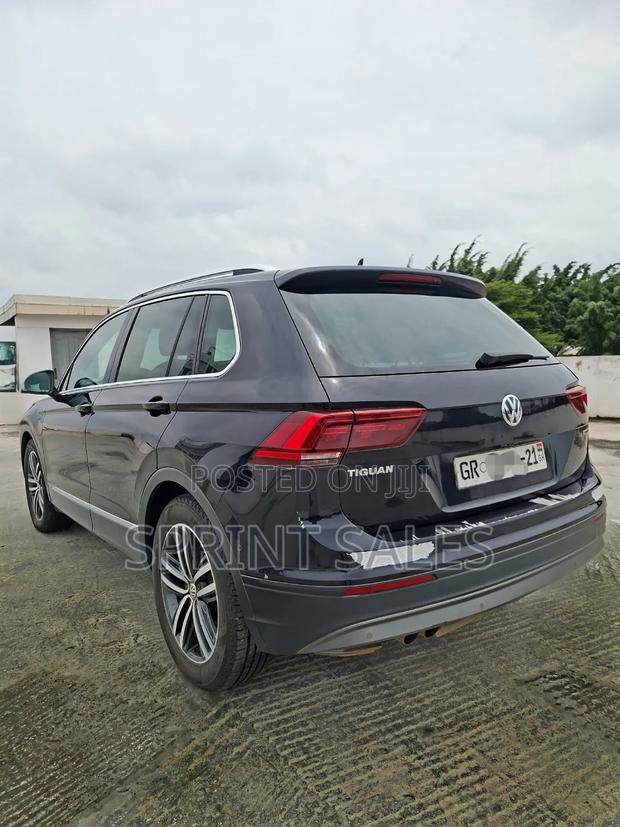 Volkswagen Tiguan 2020 Black