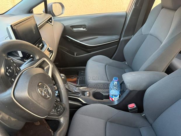 Toyota Corolla LE Eco (1.8L 4cyl 2A) 2019 Brown