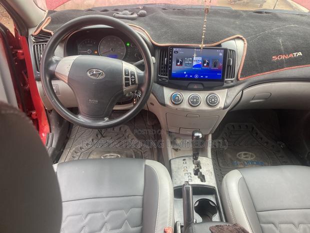 Hyundai Elantra 1.6 Automatic 2009 Red