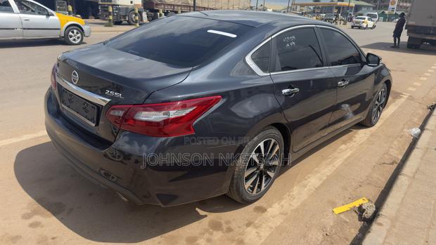 Nissan Altima 2.5 SL 2018 Gray
