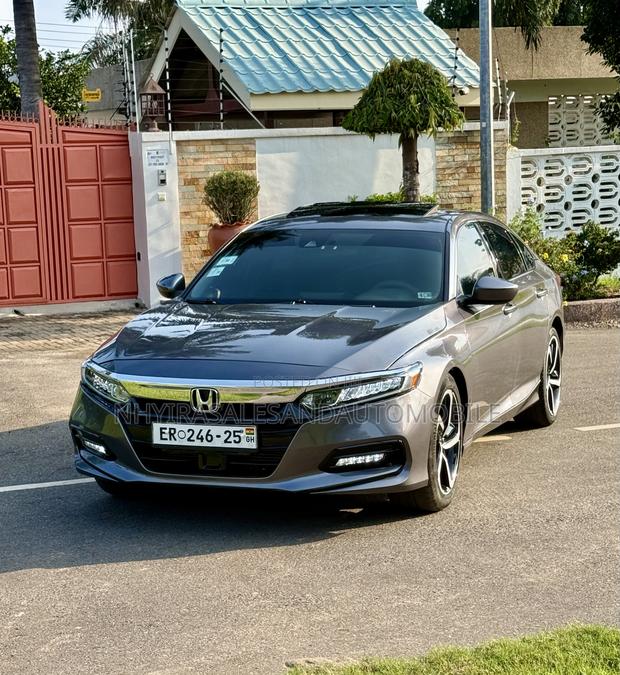Honda Accord Sport 2.0T 2020 Gray