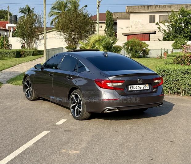 Honda Accord Sport 2.0T 2020 Gray