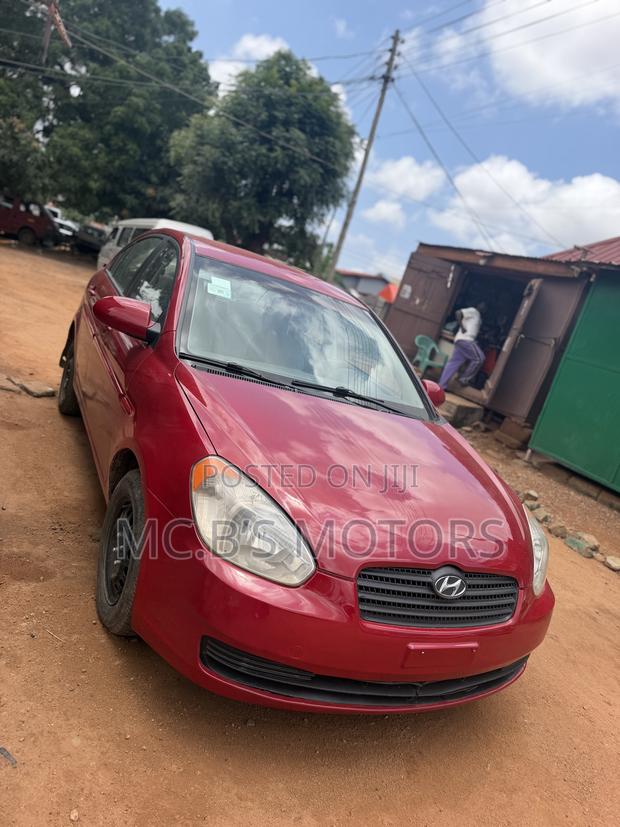 Hyundai Accent 2008 Red