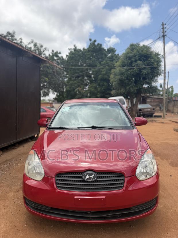 Hyundai Accent 2008 Red