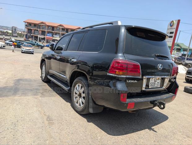 Lexus LX 570 2009 Black