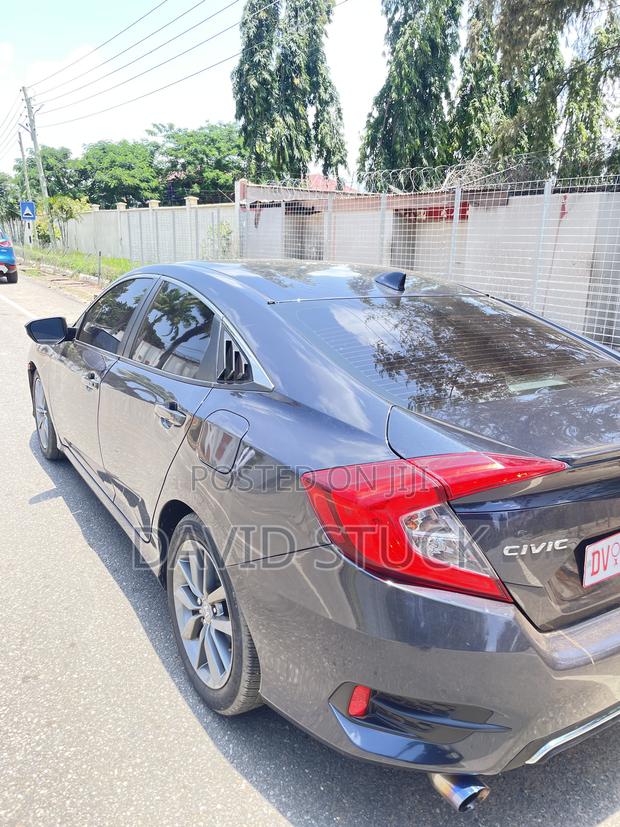 Honda Civic EX Sedan 2019 Gray