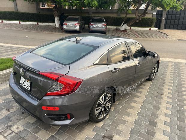 Honda Civic EX-L 4dr Sedan (1.5L 4cyl) 2017 Gray