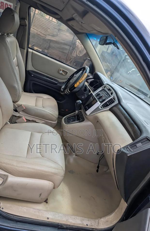 Toyota Highlander 2009 Blue