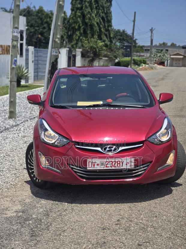 Hyundai Elantra 2014 Red