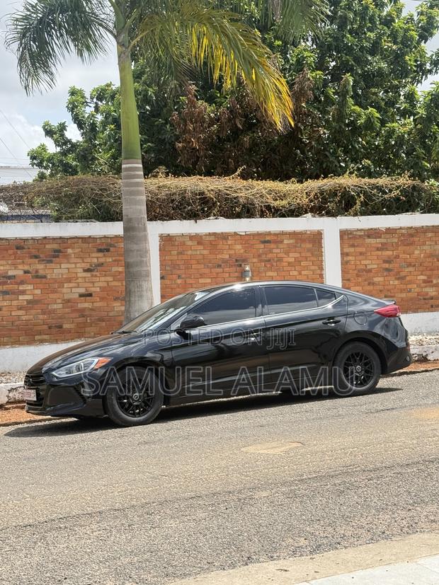 Hyundai Elantra SE 2018 Black