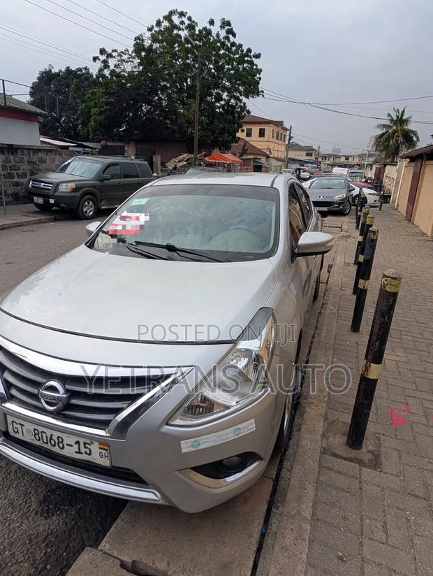 Nissan Almera 2014 Silver