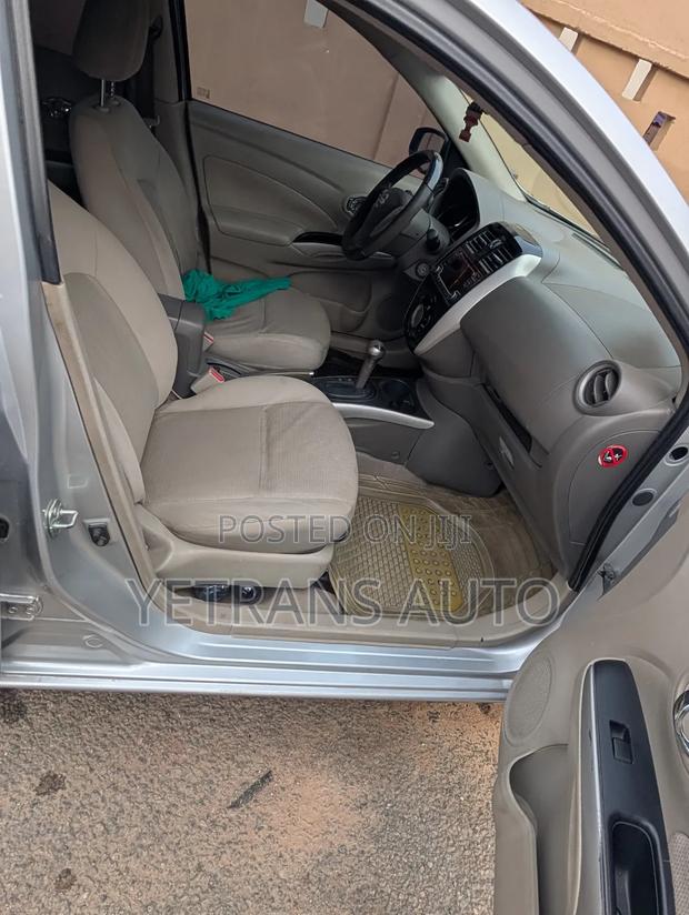 Nissan Almera 2014 Silver