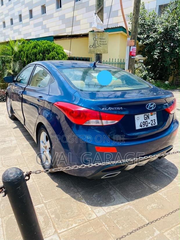 Hyundai Elantra GLS Sedan FWD (1.8L 4cyl 6A) 2013 Blue