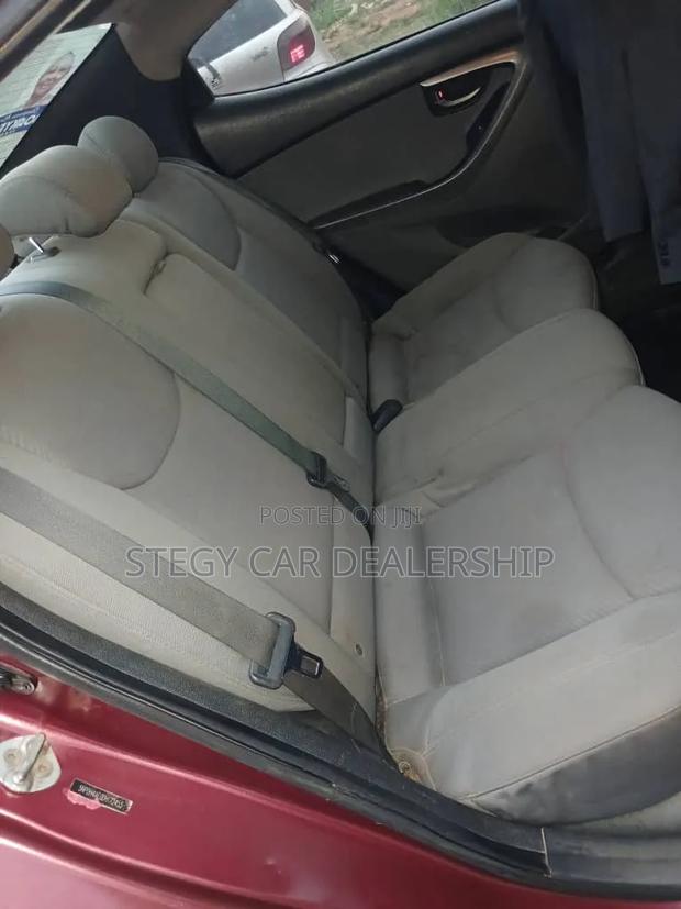 Hyundai Elantra 2013 Red