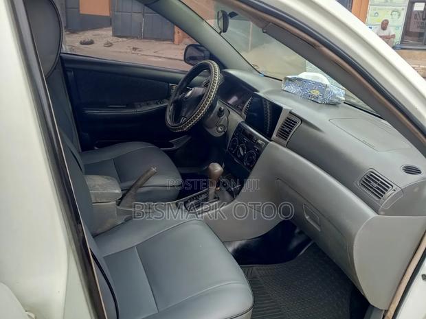 Toyota Corolla 2008 Gray