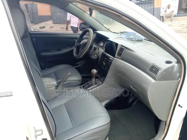 Toyota Corolla 2007 White
