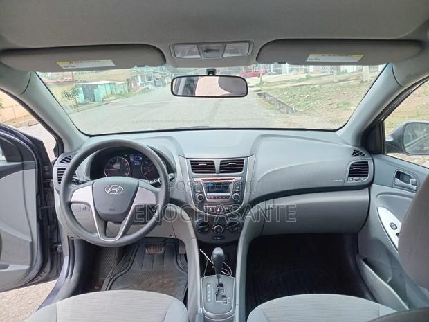 Hyundai Accent 2016 Gray