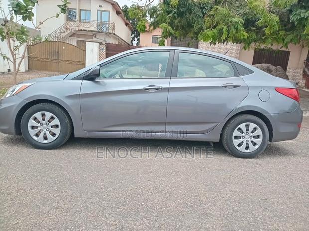 Hyundai Accent 2016 Gray