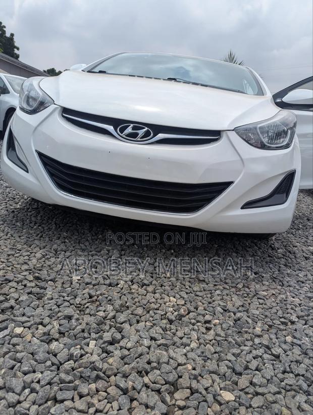 Hyundai Elantra Limited 4dr Sedan (1.8L 4cyl 6A) 2014 White