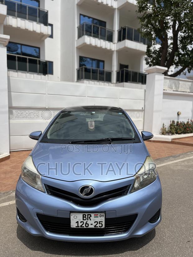Toyota Vitz 2013 Blue