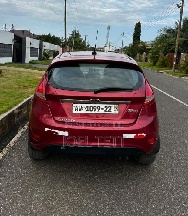 Ford Fiesta 2014 Red
