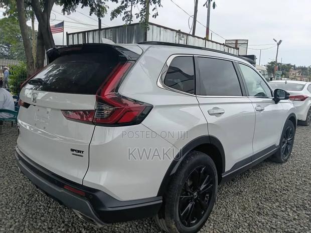 Honda CR-V 2024 White
