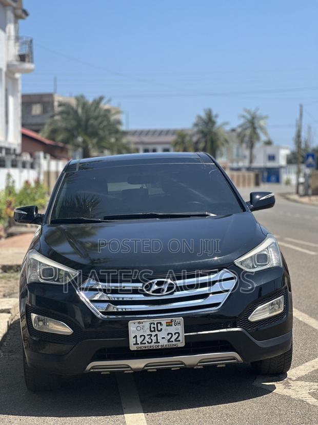 Hyundai Santa Fe Limited 4dr SUV AWD (3.3L 6cyl 6A) 2015 Black