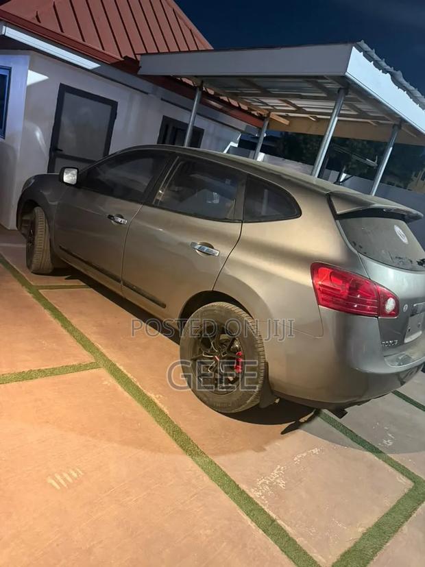 Nissan Rogue S 2013 Gray