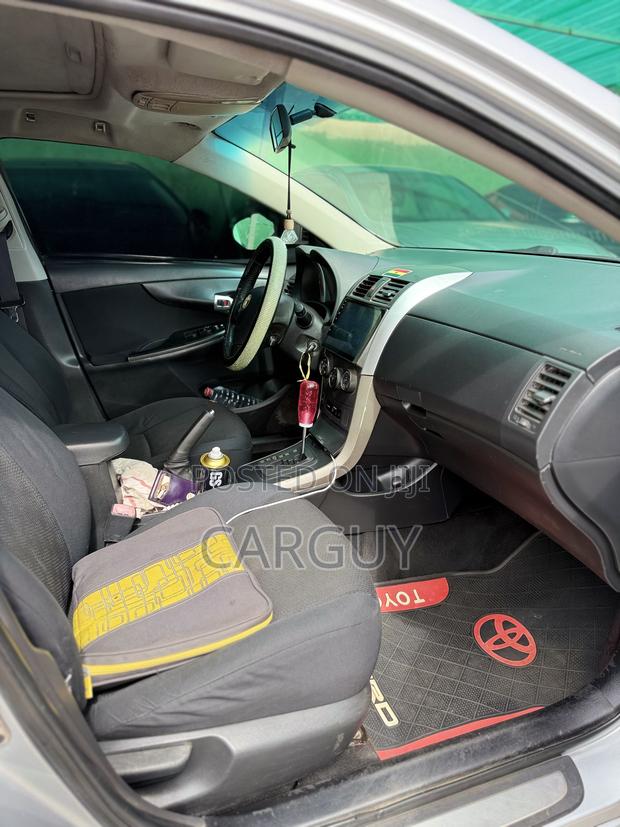 Toyota Corolla 1.8 2008 Silver