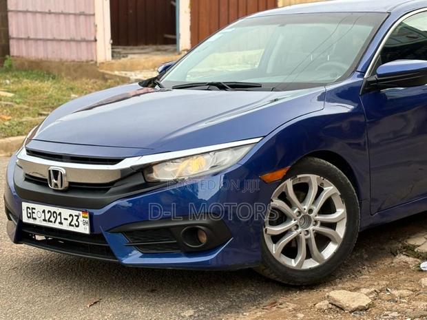 Honda Civic LX 4dr Sedan (2.0L 4cyl) 2017 Blue