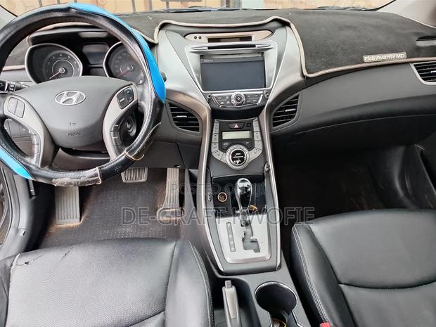 Hyundai Avante 2014 Black