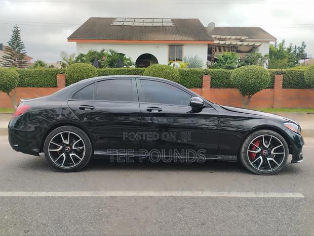Mercedes-Benz C300 2020 Black