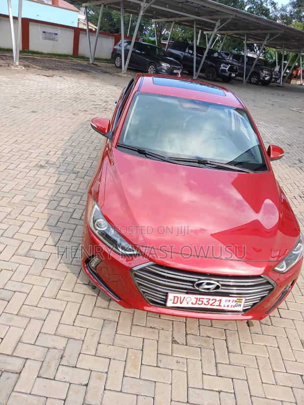Hyundai Elantra Limited Sedan FWD (2.0L 4cyl 6A) 2017 Burgundy
