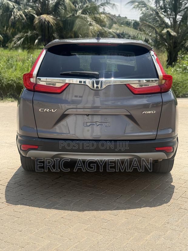 Honda CR-V 2018 Gray